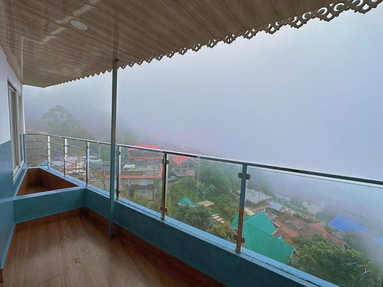 Hotel Arms Near Sumi Boys School Kalimpong Kültér fotó